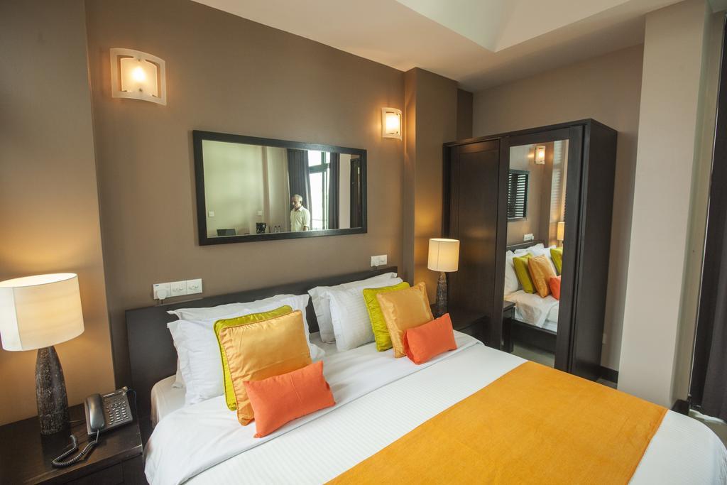 The Beehive Hotel Malé Eksteriør billede