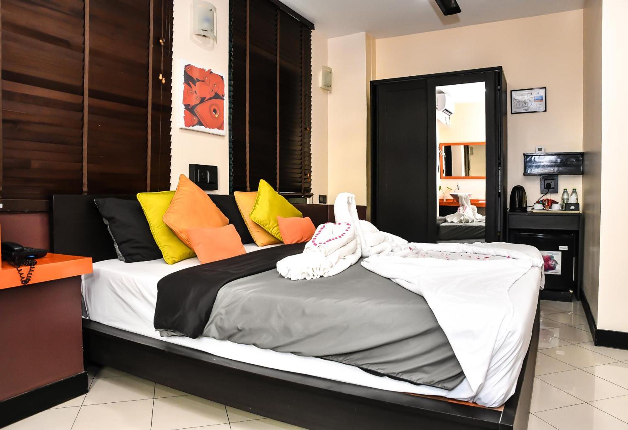 The Beehive Hotel Malé Eksteriør billede