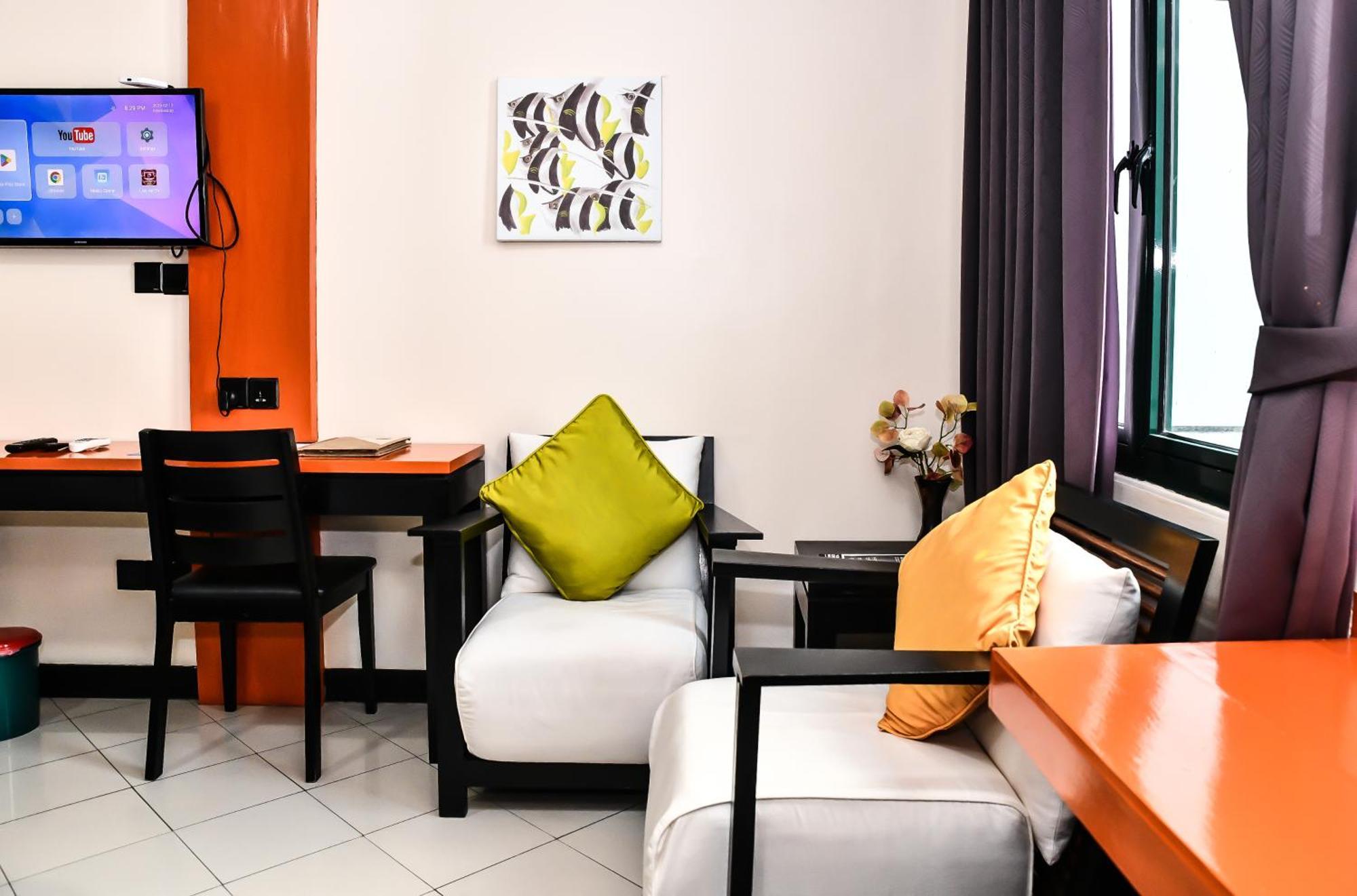 The Beehive Hotel Malé Eksteriør billede
