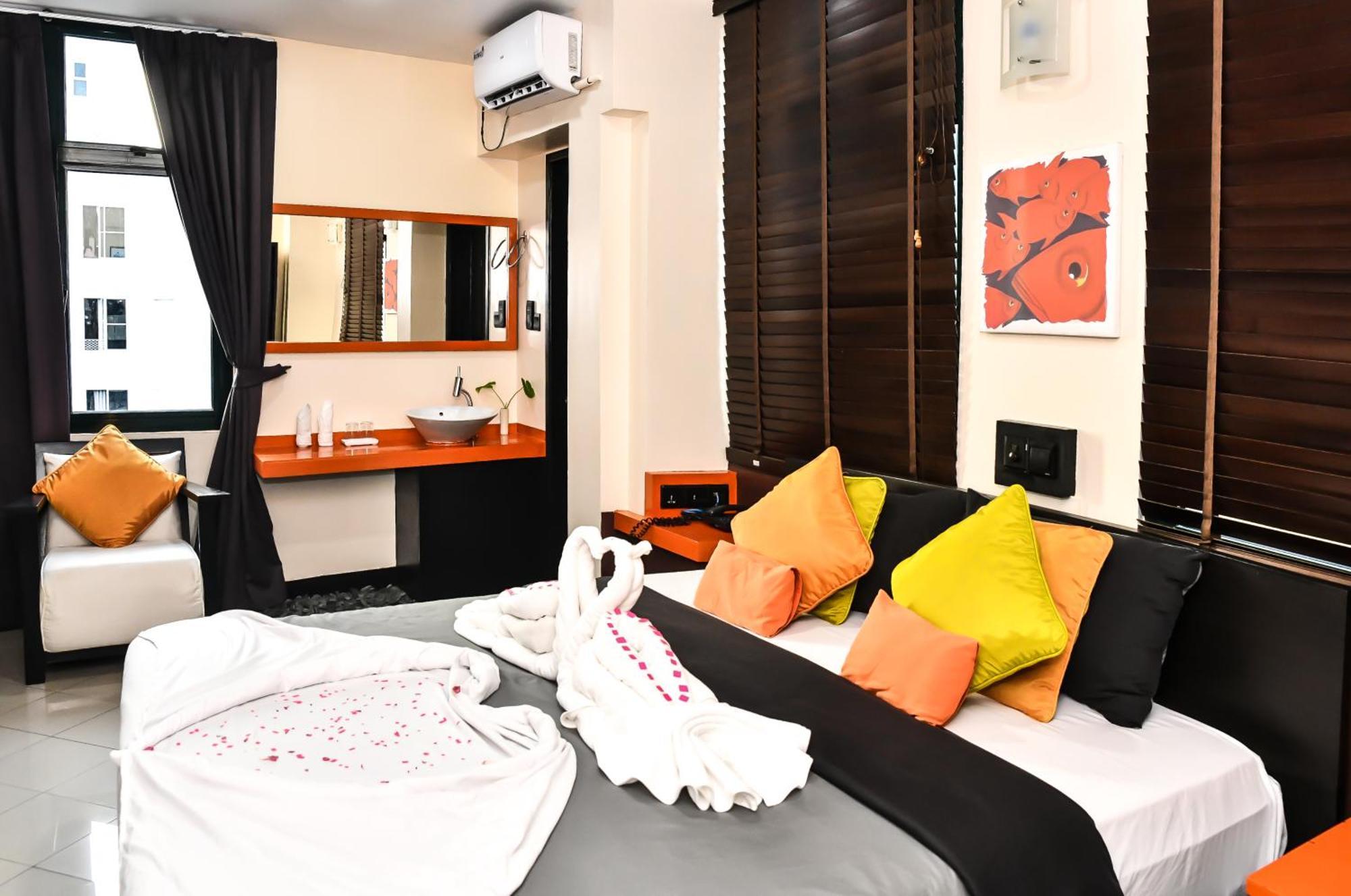 The Beehive Hotel Malé Eksteriør billede