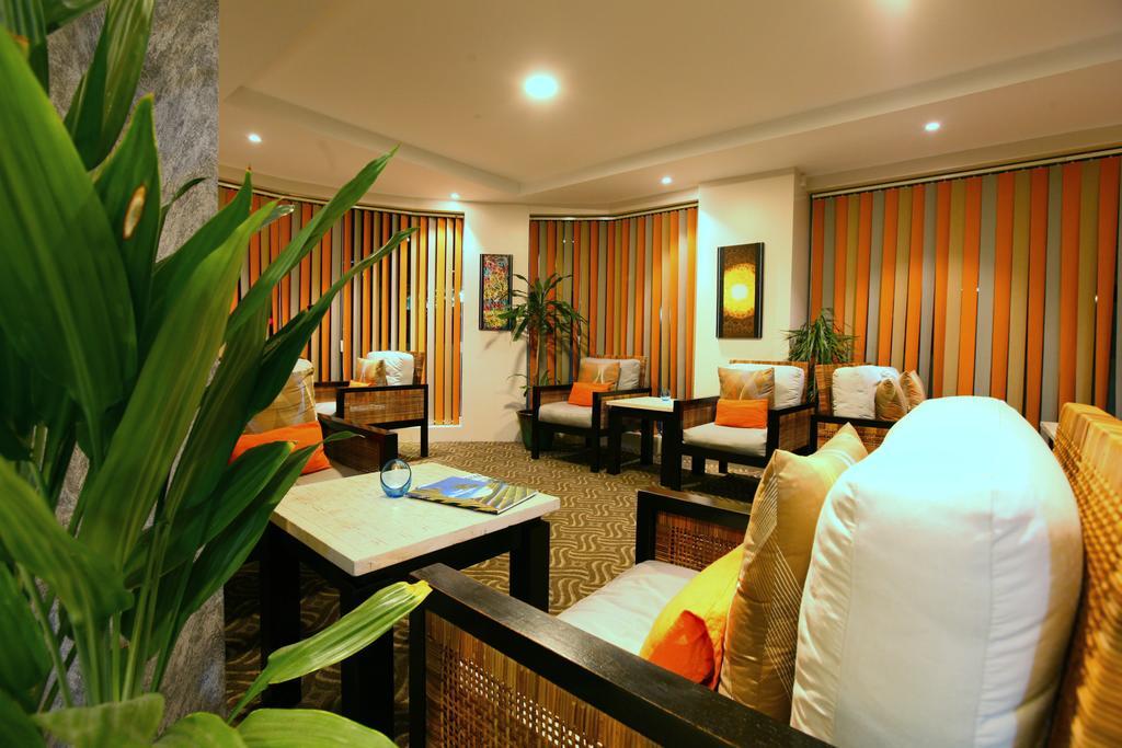 The Beehive Hotel Malé Eksteriør billede